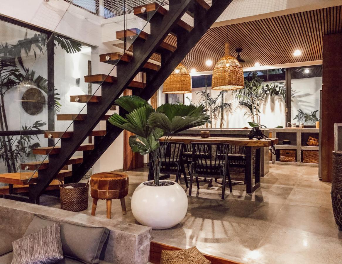Beyond Bespoke Villas Seminyak Exterior foto